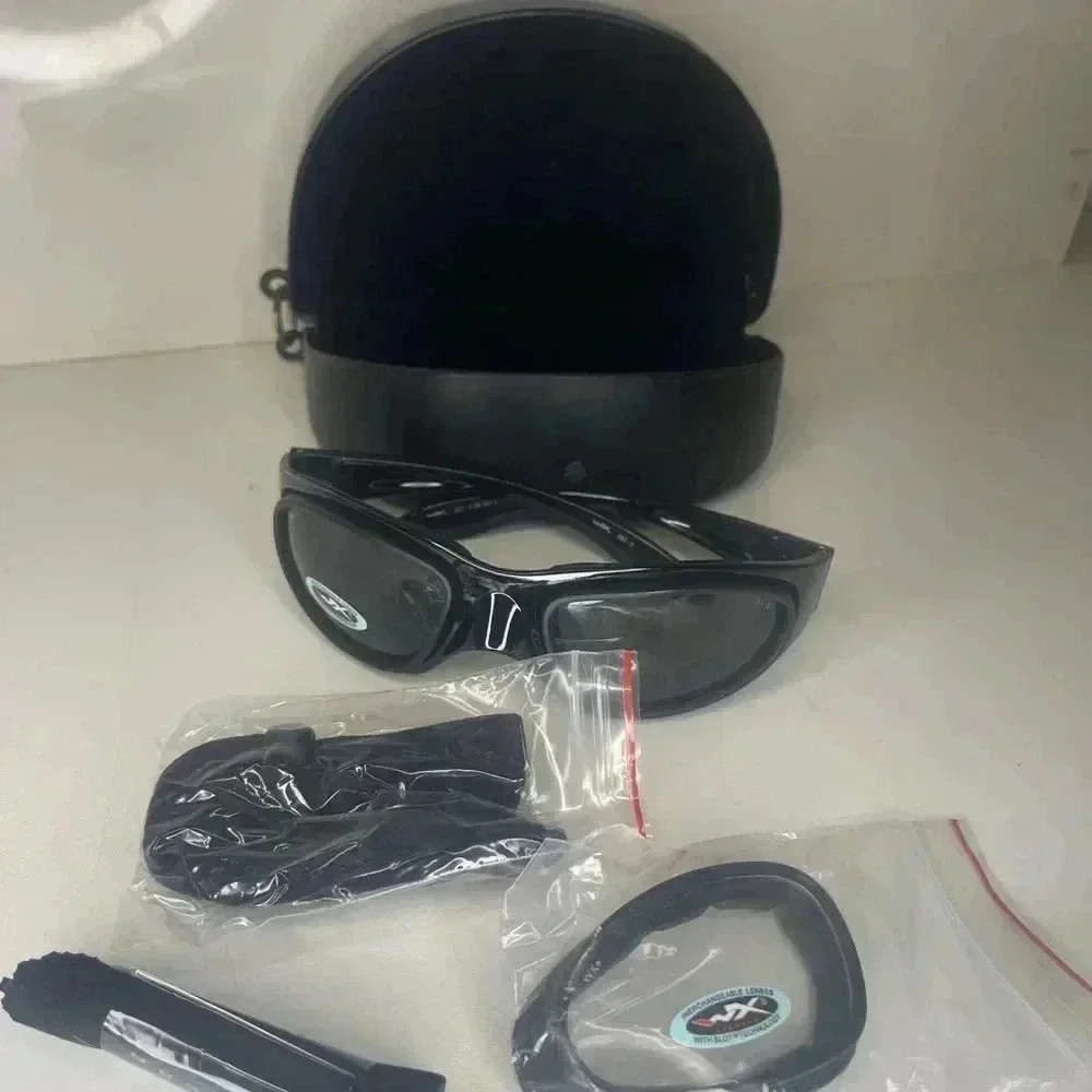 WILEY X  sunglass made in Italy, for bicker, motorcyclist anyone, with dry eyes